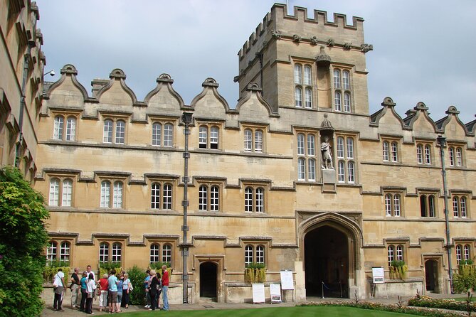 1.5-hour Oxford City and University Walking Tour - Is $38.14 good value?