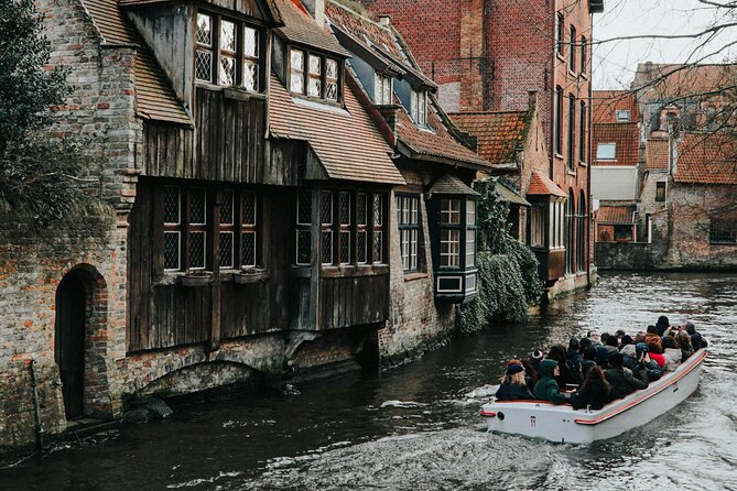 2-Hour Historical Walking Tour in Bruges with Praline Included - Boniface Bridge and the Flemish Primitives