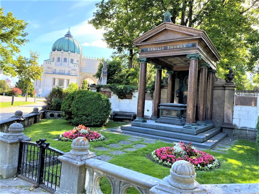 3-Hour Walking Tour of Vienna Central Cemetery - Who should choose this walking tour?