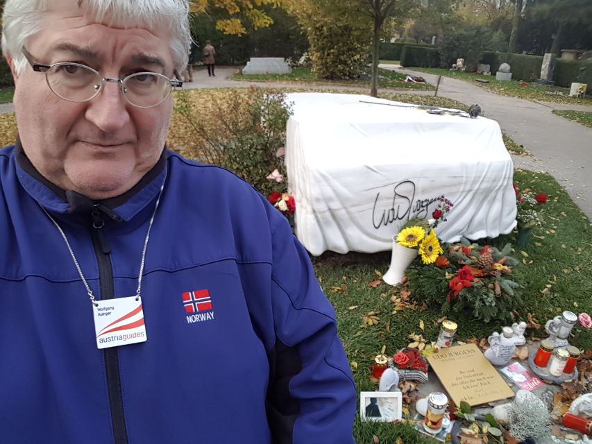 3-Hour Walking Tour of Vienna Central Cemetery - Meeting Gate 2 without wasting time