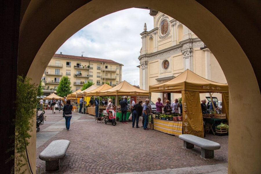 Alba: Historic Town Highlights Guided Walking Tour - Why Alba is best understood on foot