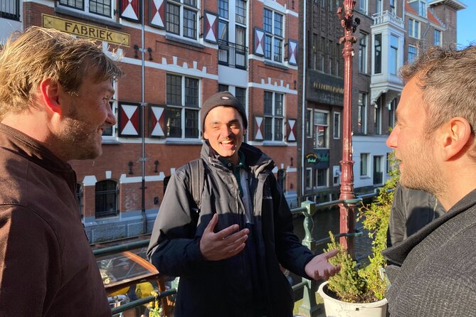 Amsterdam: Anne Frank Small Group Walking Tour - Kattengat and the story inside Der Silveren Spiegel