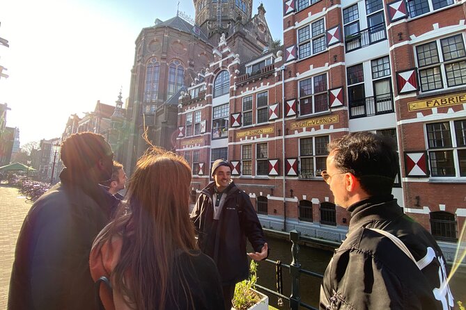 Amsterdam: Anne Frank Small Group Walking Tour - Dam Square and the war memorial