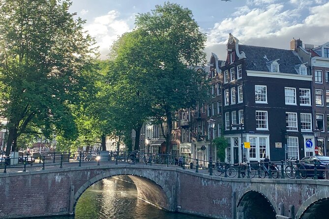 Amsterdam: Cultural Highlights in English/German/Italian - Multatuli and Amsterdam’s colonial past