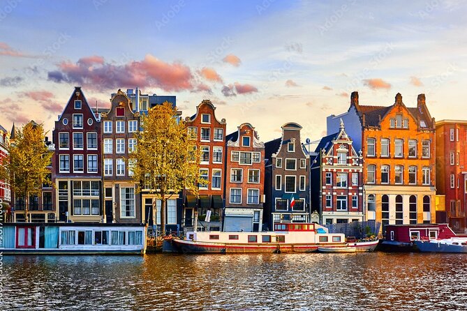 Amsterdam History Walking Tour - Starting at the New Church and Dam Square