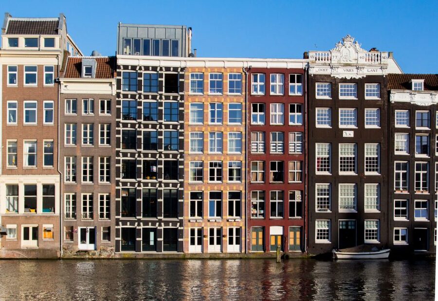 Amsterdam Small-Group Walking Tour - The Begijnhof: A Quieter Corner in the Center