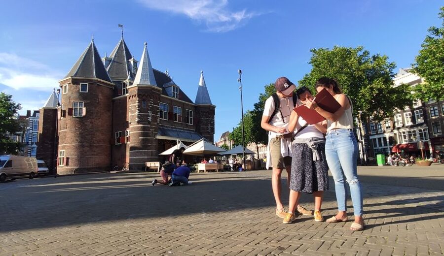 Amsterdam: Treasure Hunt Walking Tour "A Secret Sender" - What the Secret Sender Game Is Really Like