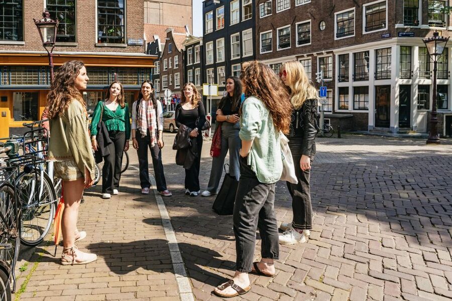 Amsterdam: Walking Tour, Jewish Museum & Synagogue Tickets - Should you book this Amsterdam history tour?