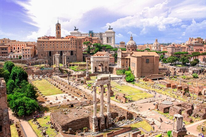 Ancient Rome Guided Walking Tour: Colosseum, Forum and Palatine - The guides are the heart of the experience