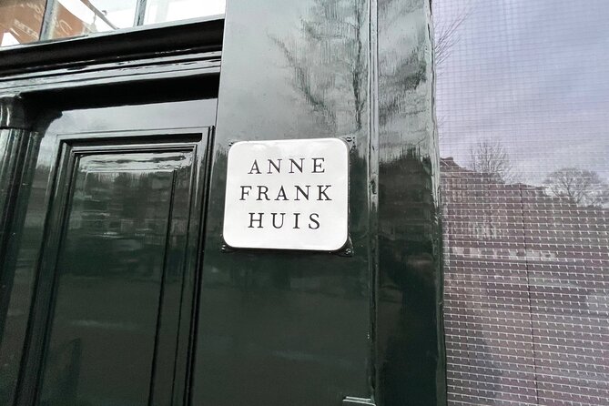 Anne Frank's Last Walk & See Anne Frank House in Virtual Reality - The VR Secret Annex at Leliegracht