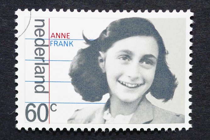 Anne Frank Walking Tour Amsterdam Including Jewish Cultural Quarter - Waterlooplein and the shape of the walking route