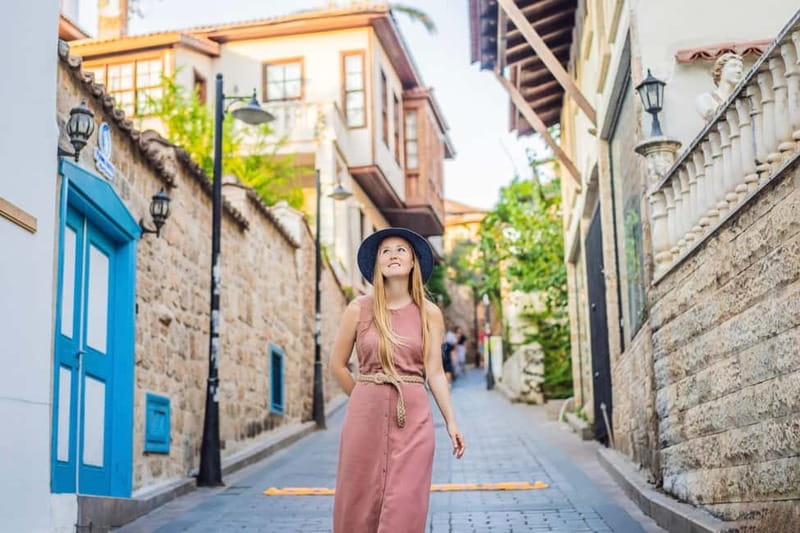 Antalya: Old Town Walking Tour with Turkish Tea and Baklava - Why a two-hour walk works well in Kaleici