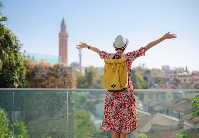 Antalya: Old Town Walking Tour with Turkish Tea and Baklava - Kaleici’s lanes, walls, and old harbor