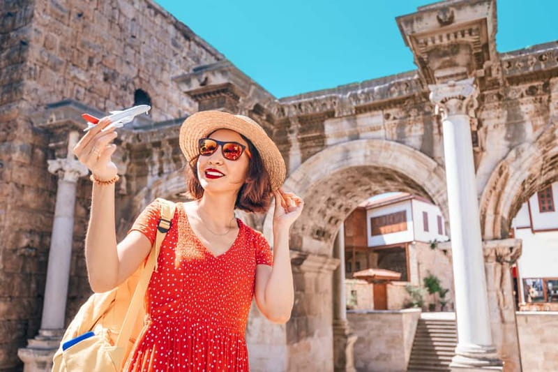 Antalya: Old Town Walking Tour with Turkish Tea and Baklava - Yivli Minaret Mosque and the Seljuk chapter