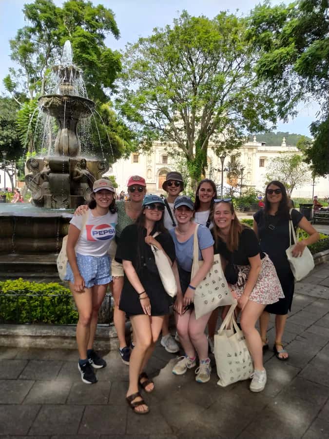 Antigua Guatemala: City Highlights Guided Walking Tour - Why this is a smart first walk in Antigua