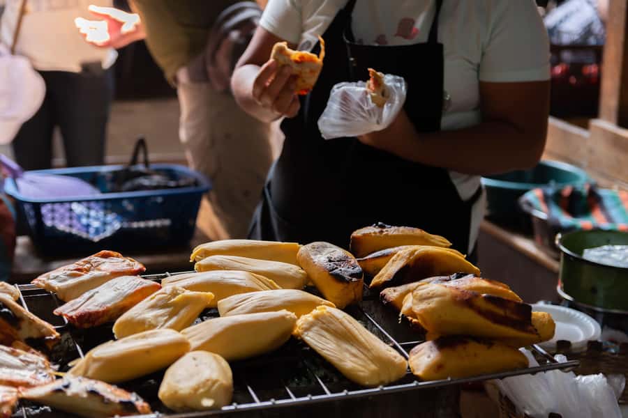 Antigua Guatemala: Street Food Walking Tour with Tastings - Starting at Casa Mandarina and entering Antigua’s food scene
