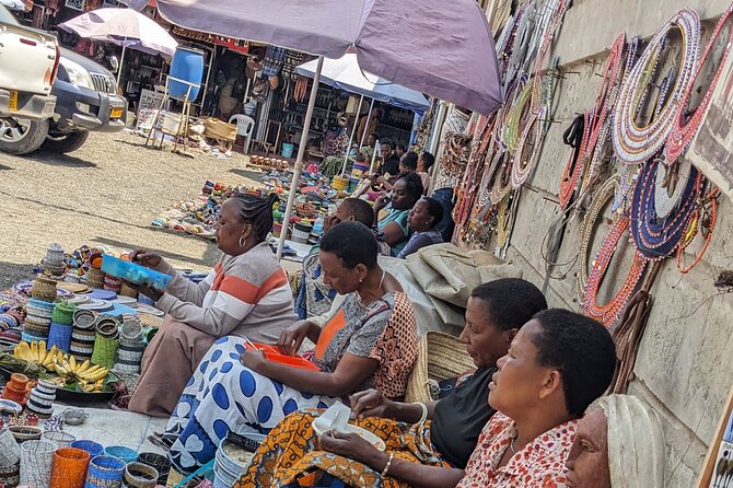 Arusha Guided Walking City Tour, Culture, Lifestyle & History - What the guide adds to the experience