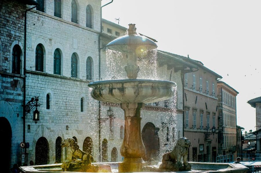 Assisi: Private Walking Tour with St. Francis Basilica - Timing, walking effort, and practical clothing