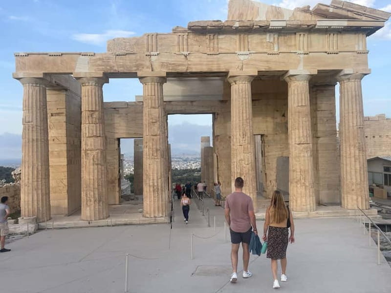 Athens: Acropolis and Parthenon Guided Walking Tour - Crowds, heat, and the physical effort