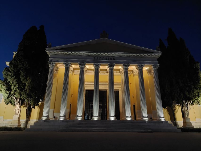 Athens: City Highlights Nighttime Walking Tour in Spanish - The Panathenaic Stadium in evening light