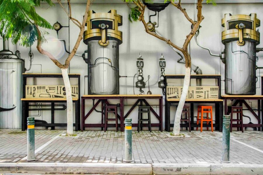 Athens: Guided Street Art Walking Tour - What the guide adds to the experience