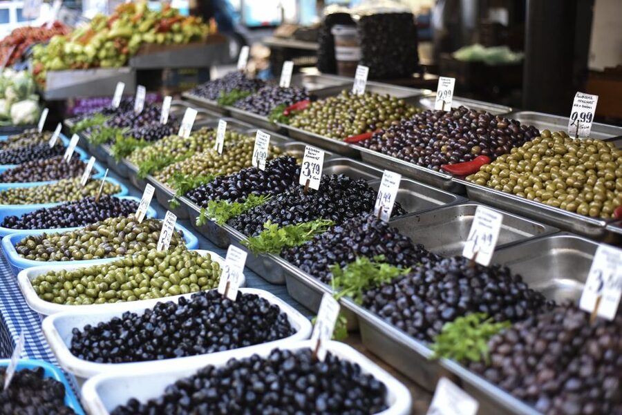 Athens: Ultimate Food Walking Tour with 15 Tastings - Lunch in the market area brings the flavors together