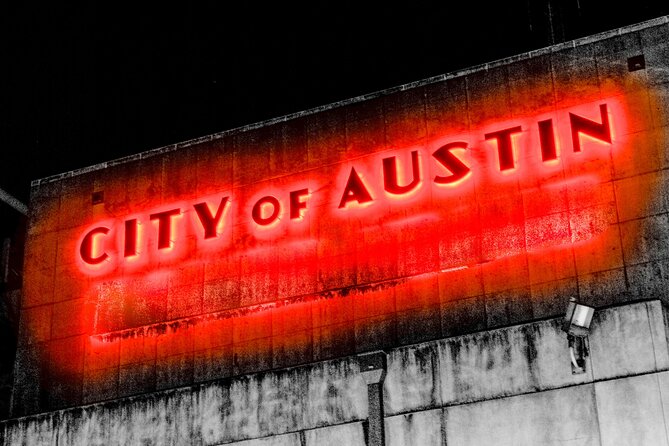Austin Haunted Pub Crawl Walking Tour - The guides make or break the night