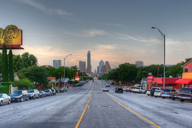 Austin Small Group Morning Walk - The 2nd Street District and Downtown Orientation