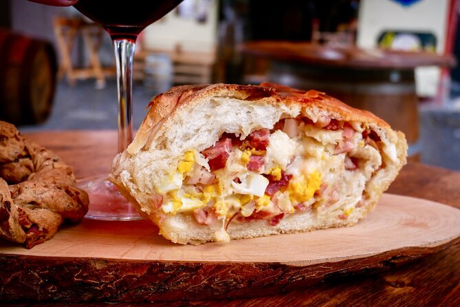 Authentic Naples Food Tour with 8+ Tastings of Pizza, Wine & More - What you actually eat and drink