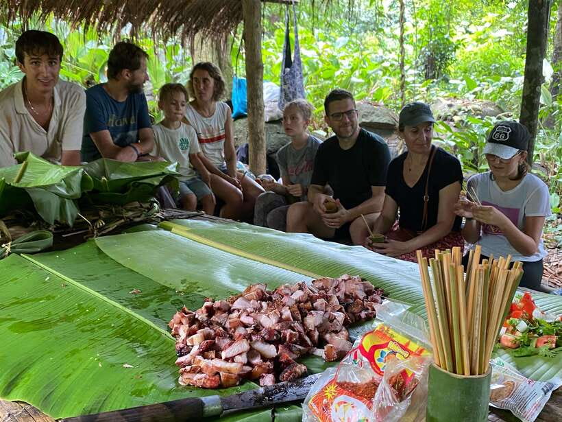 Authentic trek only walk in Chiang Rai jungle - Guides, transport, and the day’s practical side
