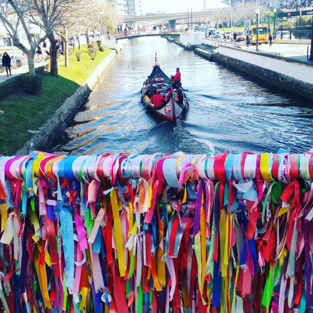 Aveiro: Walking Tour, Boat Cruise, Sweets & Church Entrance - Ovos moles and the taste of Aveiro