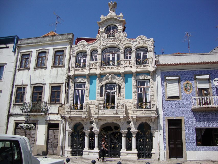 Aveiro: Walking Tour, Boat Cruise, Sweets & Church Entrance - Timing, weather, and comfort