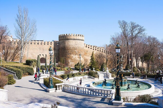 Baku Walking Tour (Old City) - Meeting at the Maiden Tower