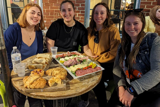 Baltimore Walking Foodie Tour in Fells Point - The Point and Baltimore’s essential crab cake