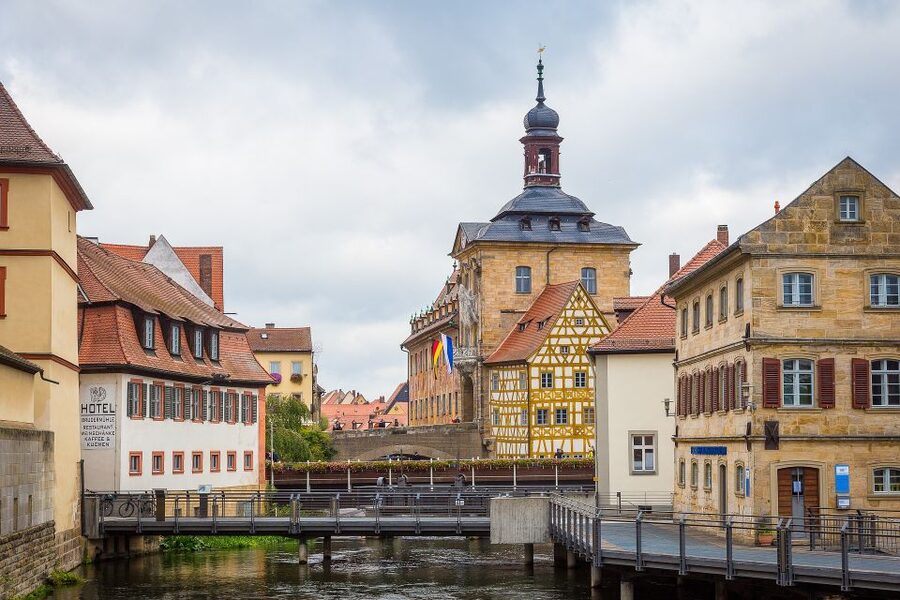 Bamberg: Private Guided Walking Tour - Medieval lanes and a thousand years of power