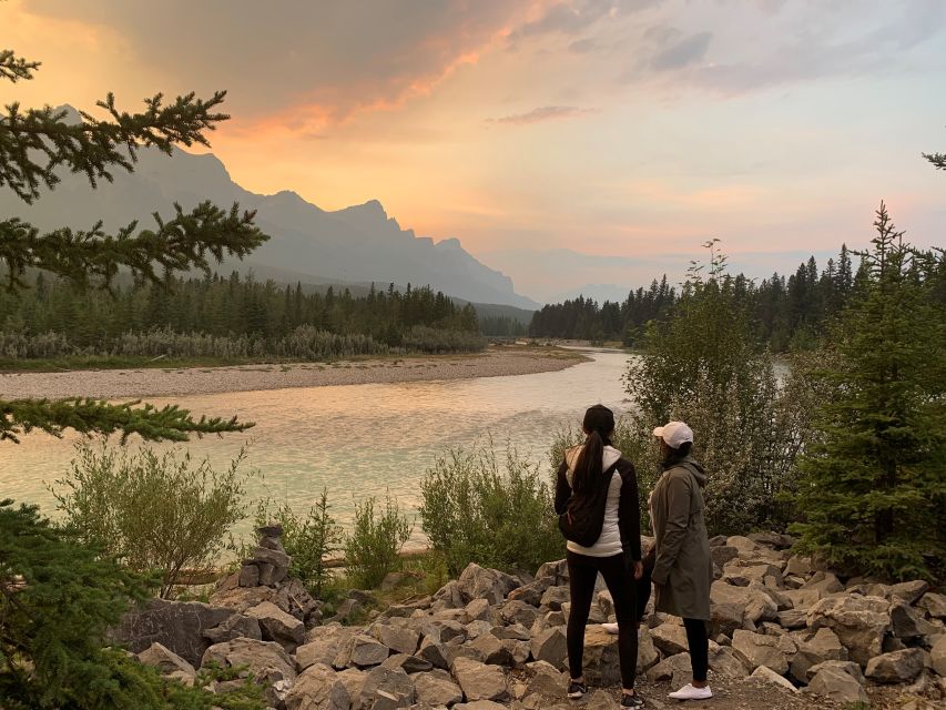 Banff: Guided Sunset and Stargazing Tour - Why the guides matter so much