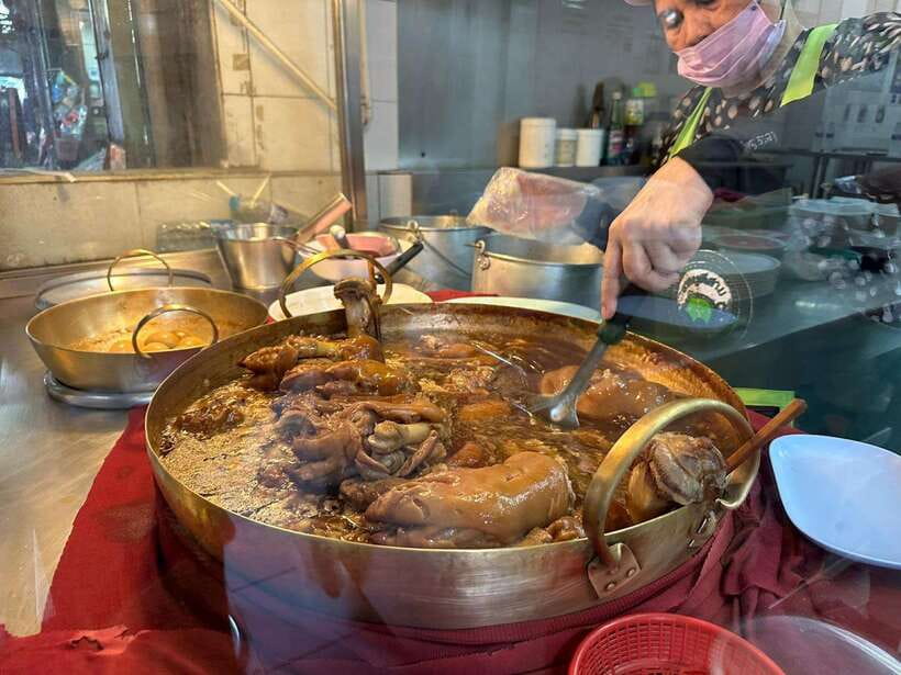 Bangkok Authentic Tasting Thai-Chinatown Walking Food Tour - Dietary restrictions are the decisive issue