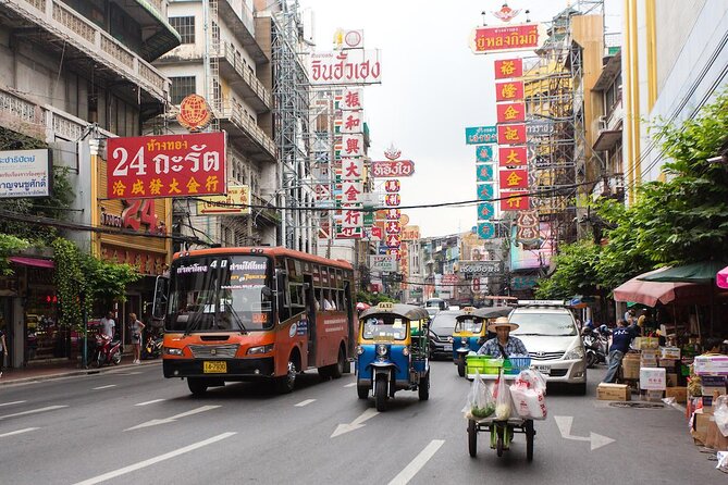 Bangkok by Night Food Tour with 10+ Tastings in Chinatown - Quick take: what matters most