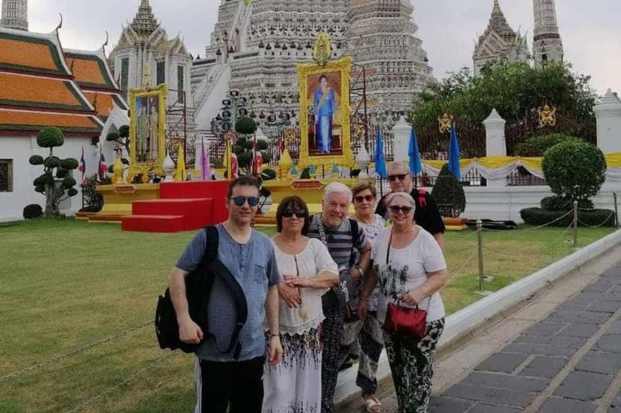 Bangkok: City Highlights and Landmarks Private Walking Tour - Jim Thompson House and Lumpini add a different Bangkok