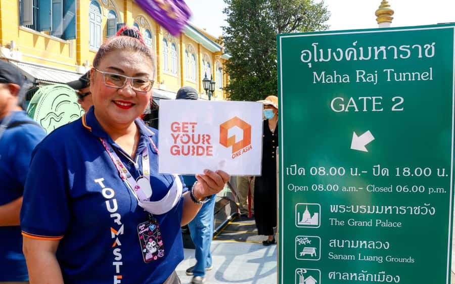 Bangkok: Grand Palace, Wat Pho, & Wat Arun Walking Tour - Is $61 good value?