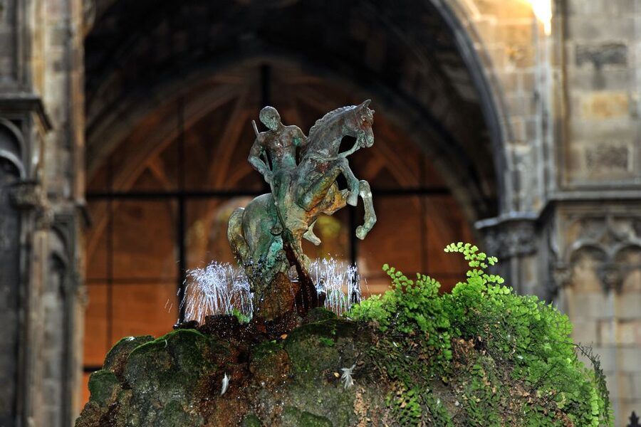 Barcelona 2-Hour Gothic Walking Tour - The essential points at a glance