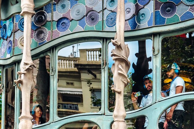 Barcelona Architecture Walking Tour With Casa Batlló Upgrade - Passeig de Gràcia brings the big names together