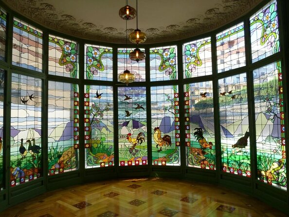 Barcelona Architecture Walking Tour With Casa Batlló Upgrade - Sant Pau reveals Barcelona’s civic side