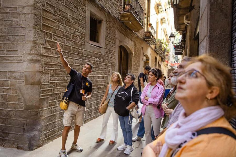 Barcelona: City Walking Tour with a Local Guide - Plaça Sant Felip Neri and the city’s painful memories