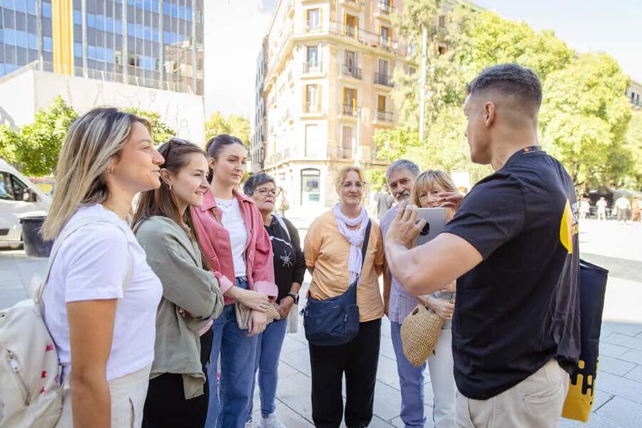 Barcelona: City Walking Tour with a Local Guide - MUHBA El Call and the former Jewish quarter