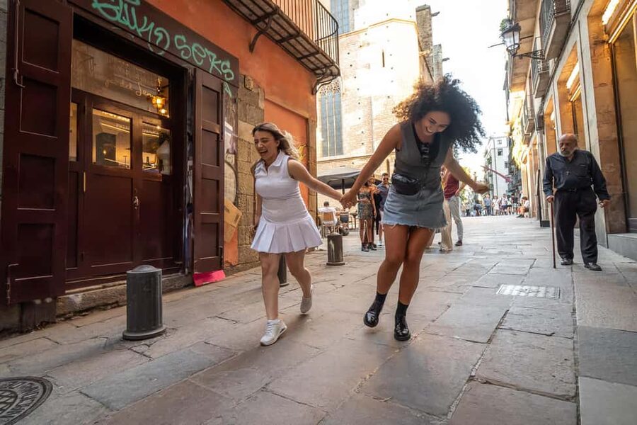 Barcelona: Gothic Quarter Walking Tour with 10+ Attractions - Starting beside Roman Barcino