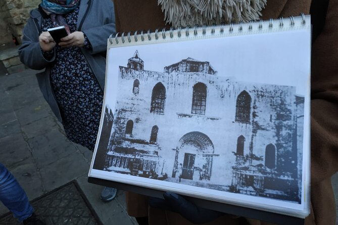 Barcelona Gothic Quarter Walking Tour with Tapas - What the $29.04 price really covers