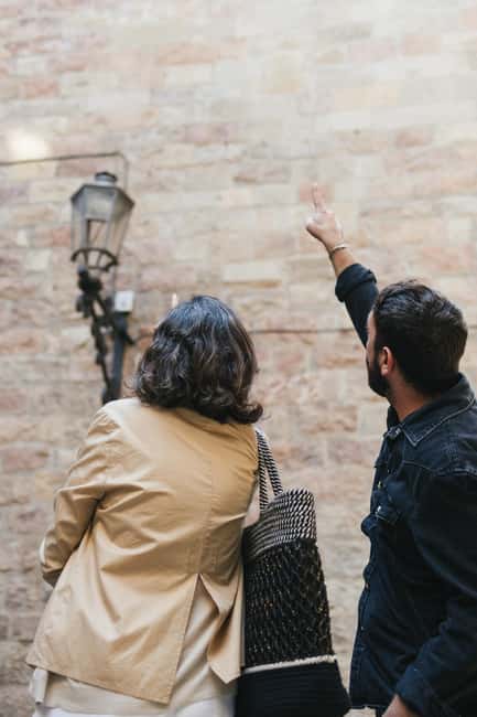 Barcelona: Jewish Quarter 2-Hour Walking Tour - Starting in Plaça Sant Jaume