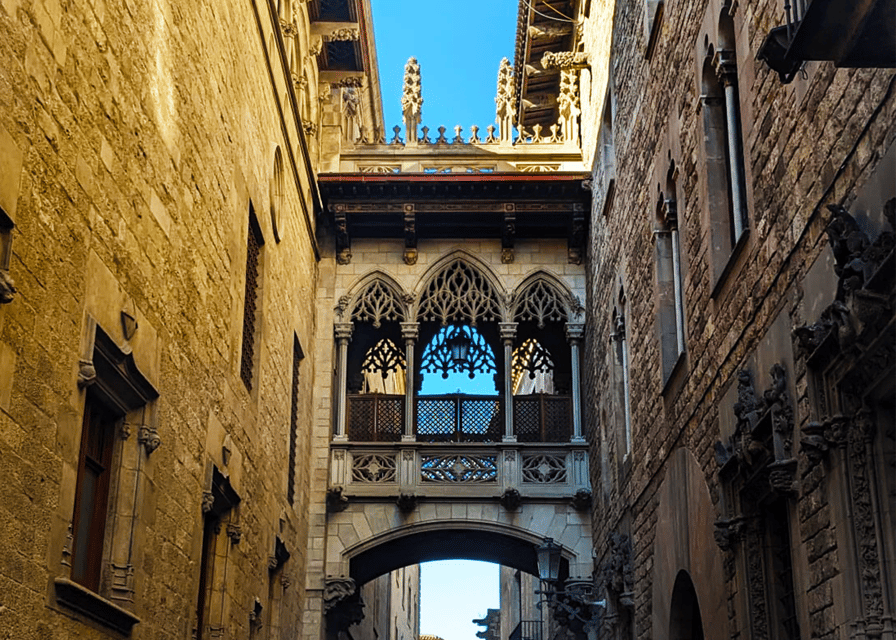 Barcelona: Old Town Private Walking Tour of Past and Present - El Born and La Ribera: Barcelona’s old commercial heart