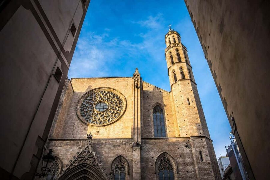 Barcelona: Picasso Museum Entry, Digital Guide & Born Walk - Key points at a glance